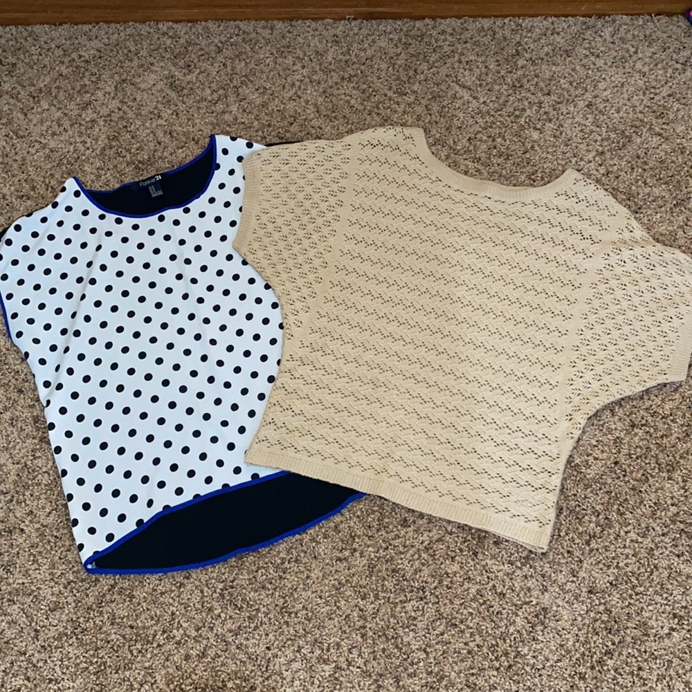 2 Forever 21 tops size medium
